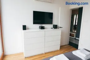 Grey Apartment Kołowa - Image 4