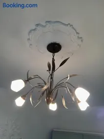 Center No 1 - Image 3