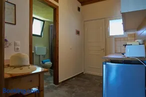 Elysee Seaview Apartments - Image 1