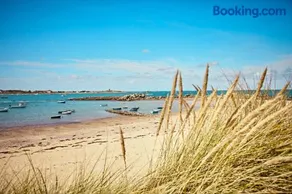 Ellingham Apartments, Bordeaux Harbour, Guernsey - Image 4