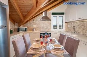 Mimoza's Apartment - Image 2