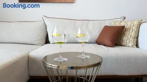 SUNNY HILLS rooftop apartment - Image 3