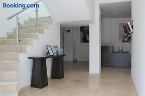 Hospedería Almundo by Alexandra Realty - Image 2