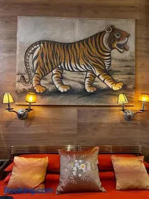 LU Suites - Image 3