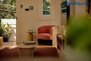Flora Suite - Image 1