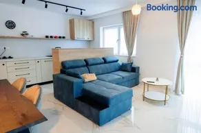 Park Residence 1 - Image 2