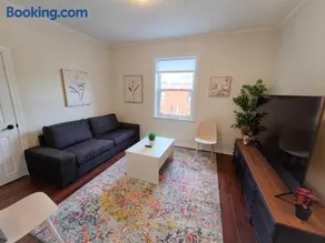 Byward Market Downtown Guesthouse - Image 5