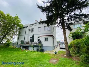 Honiger Historic Townhouse Vienna City Center 12min - Airport 11min - Image 1