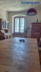 Relaxing Days at Renaissance Castle - 2BR - Image 4
