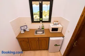 Kottas Apartments - Image 3