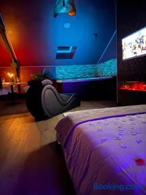 Interdite Suite Love avec Spa Privatif - Image 4