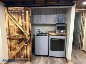 Rustic Hideaway - Image 3