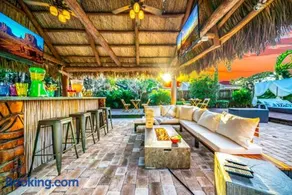 Chique Pool and Tiki Resort - Image 1