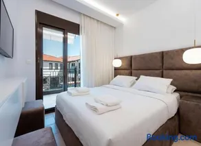 Elite Residence by Maison Luxury - Afytos Halkidiki - Image 2