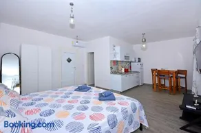 Sea View Luxury Apartments, ALA DA - Image 3