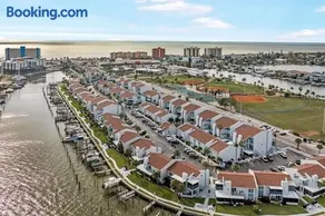 Luxury Cozy Retreat: Waterfront near Clearwater - Image 2