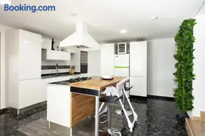 Charming Villa in Linares with Private Pool - Image 5