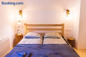 Jókai Guesthouse - Image 2