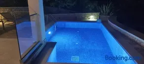 Villa Eleni - Deluxe apartment with Private Pool - Image 4