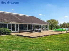 4 person holiday home on a holiday park in Hemmet - Image 2
