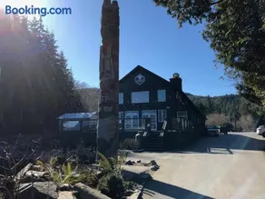 Port Renfrew Vacation Rentals - Image 2