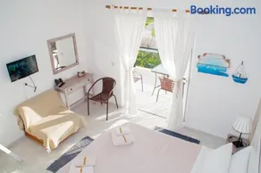 Heracles Guesthouse - Image 5