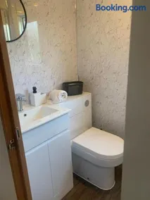Farm stay caravan on working farm - Image 4