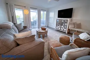 Surf N Turf by Sea Scape Properties - Image 3