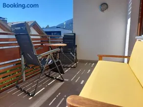 Alping Apartments - Image 1