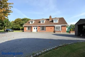 No 2 Willow Lodge - Image 5
