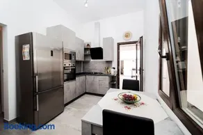 Voll ausgestattete Wohnung mit Garten, Grill und Terrasse - Image 1
