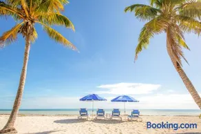 Paradise Beach - Image 2