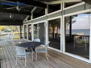 Lakeview Lookout - Image 1