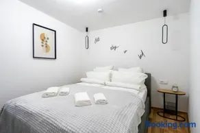 55 m2 I 2 Rooms I Up to 5 Guests I Near Vienna - Image 2