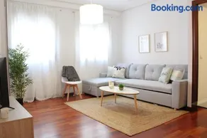 Apartamento centro paseo maritimo - Image 1