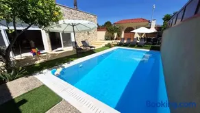 Golden Varkiza Luxury Villa - Image 1