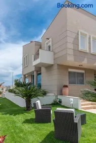 Villa Luminous - Image 3
