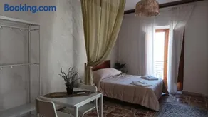 Palazzo montagna - Image 1