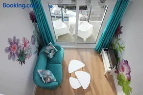 Chic apartment in the heart of Brighton Marina - Image 3