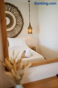 House Eleni - Image 4