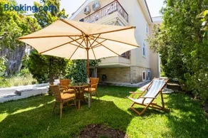 The Green Maisonette - Image 1