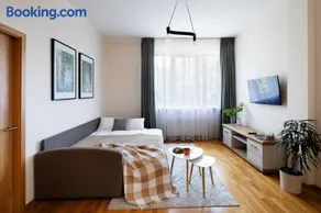 One bedroom Sunny Tallinn Street Apartment With Parking - Image 3