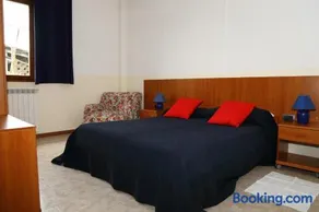 Holiday home Fattoria Laghetto - Image 2