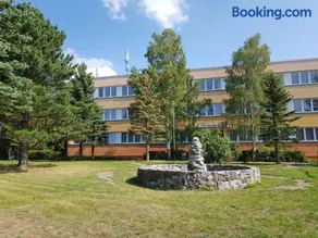 Hotel und Campingstell und Zeltplatz an der Talsperre im Harz - Image 3