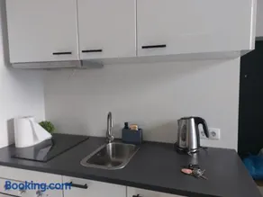 Väike stuudiokorter vanalinna äärel - Image 2