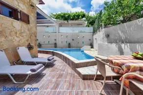 Villa Despina - Your Cretan Boutique Home - Image 2