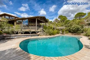 Villa dans Site Exceptionnel - Image 1