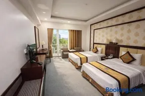 Central Hotel - Image 5