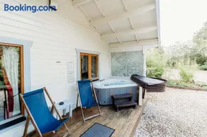 Restful Lodge Great Ayton with hot tub and on site bistro - Image 5