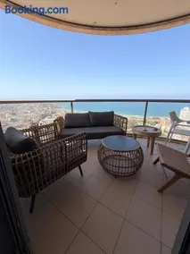 Spacious Sea View Apartment in Neve Tzedek Tower - Image 4